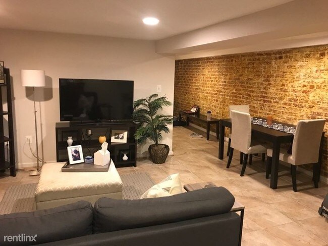 Building Photo - 1 br, 1 bath House - 137 Randolph Pl NW