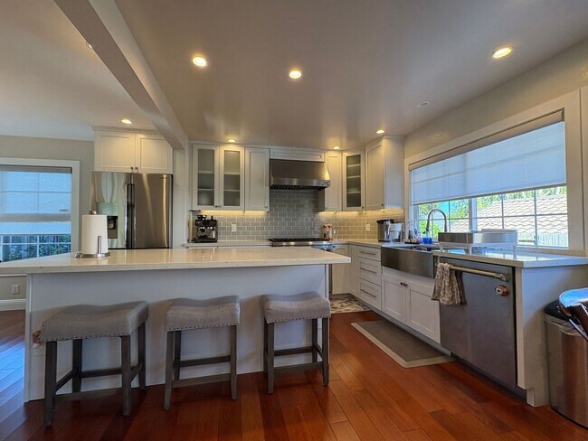 Foto del edificio - Beautiful Modern Single Family Home in the...