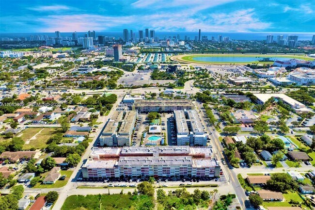 Foto del edificio - 330 SE 2nd St