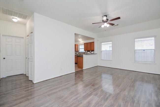 Building Photo - 12718 Boris Cove Trail