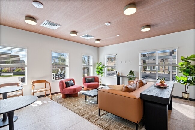 Building Photo - Sierra on 66