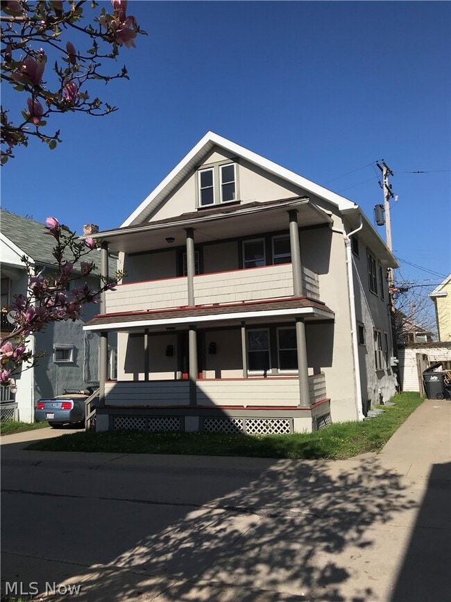 Building Photo - 1275 Clifton Prado