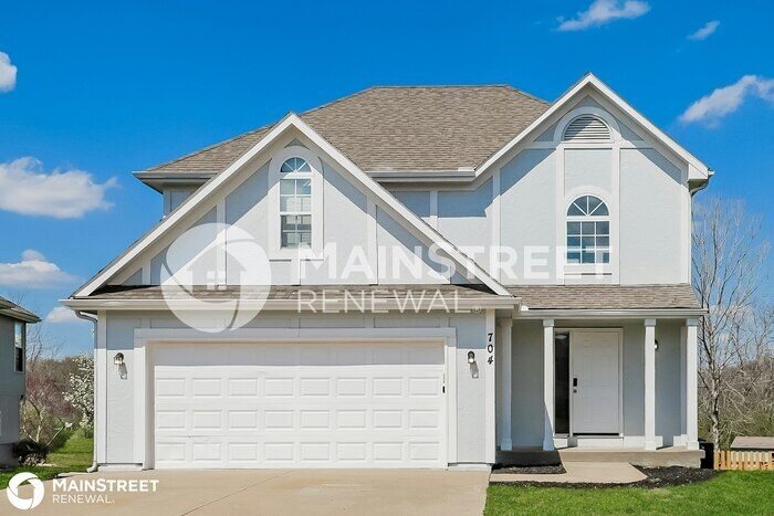 Foto principal - 704 NW 113Th St, Kansas City, MO 64155