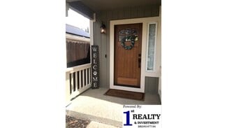 Building Photo - 318 Robin Cir