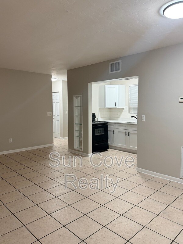 Foto del edificio - 1233 Newhope Rd