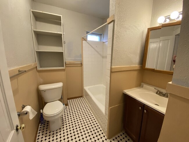 Foto del edificio - 416 8th St