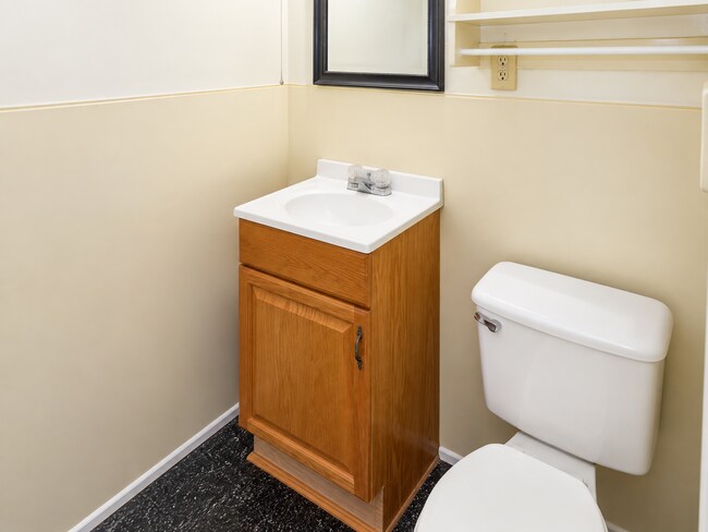 Foto del edificio - 312 N Jefferson St NE