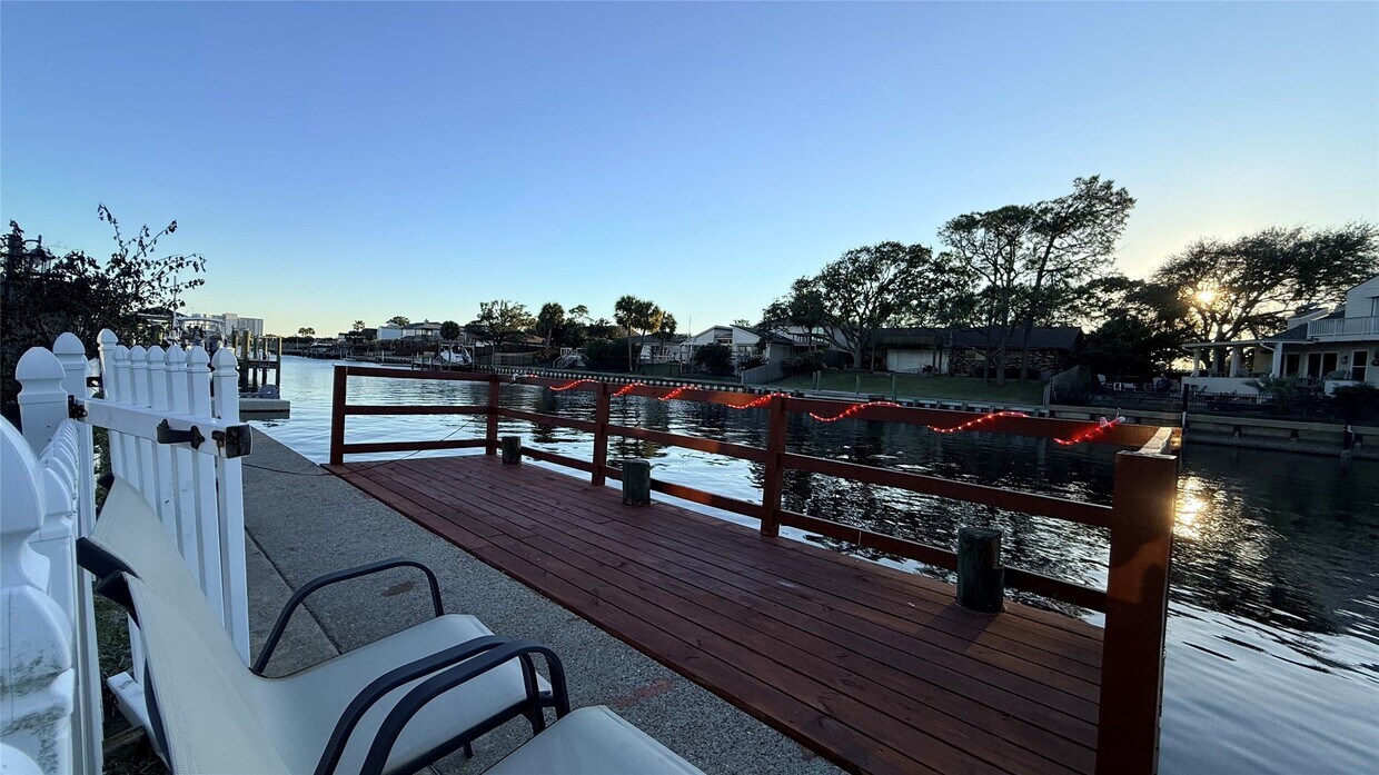 Foto del edificio - 2417 Gerol Dr