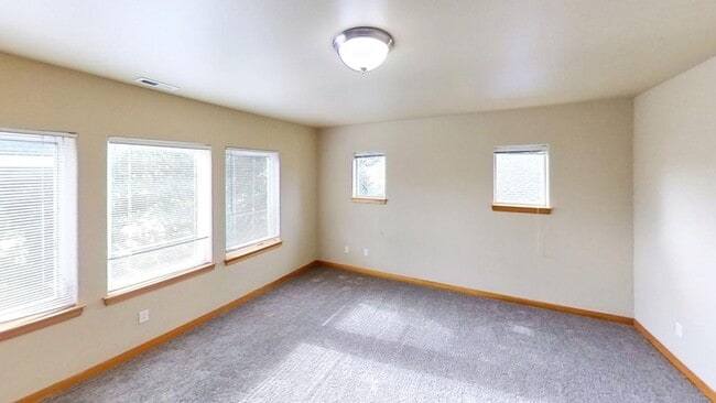 Building Photo - 1954-56 Willard Street