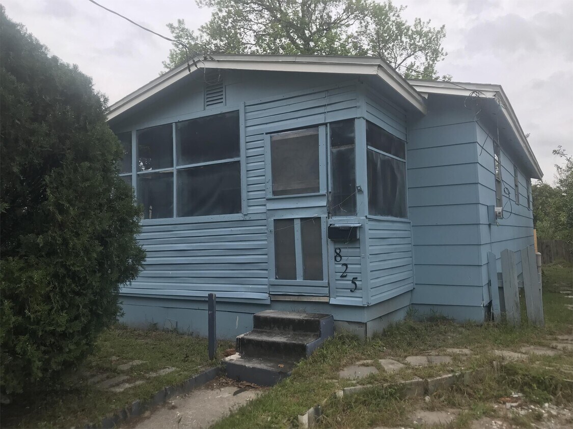 825 Oakley St, Jacksonville, FL 32202 House Rental in Jacksonville