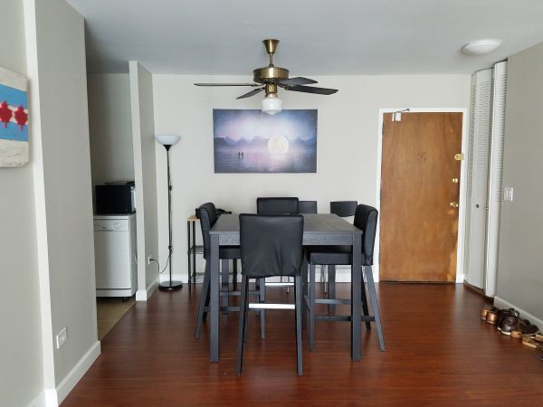 Foto del edificio - 607 W Wrightwood Ave