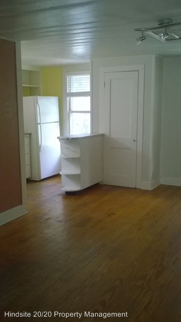 Building Photo - 4814 Avenue G