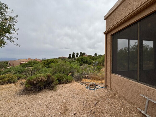 Foto del edificio - 43003 N Old Mine Rd