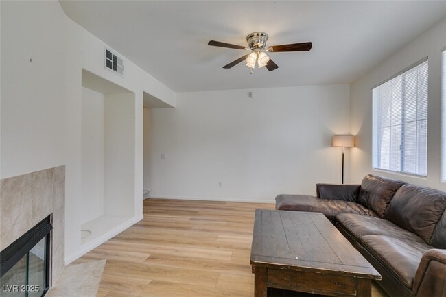 Building Photo - 10220 Delray Beach Ave