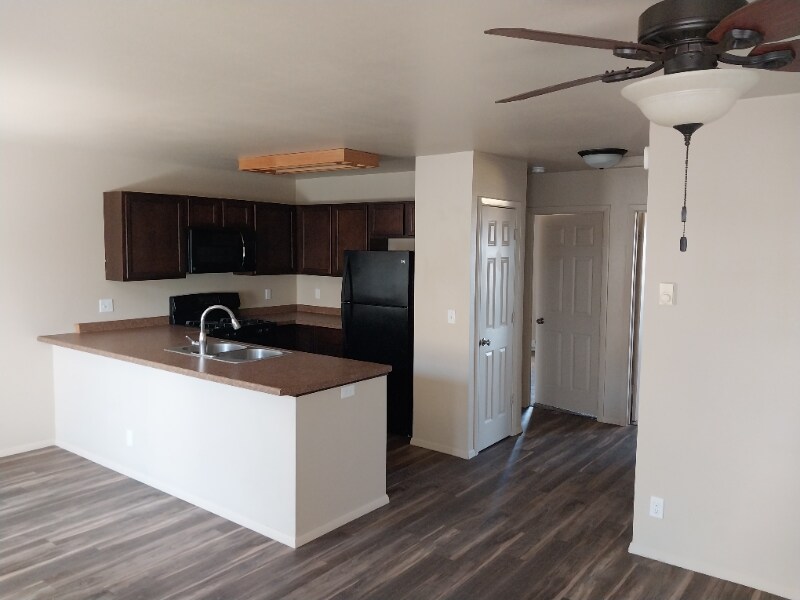 Foto principal - 209 4th St SW