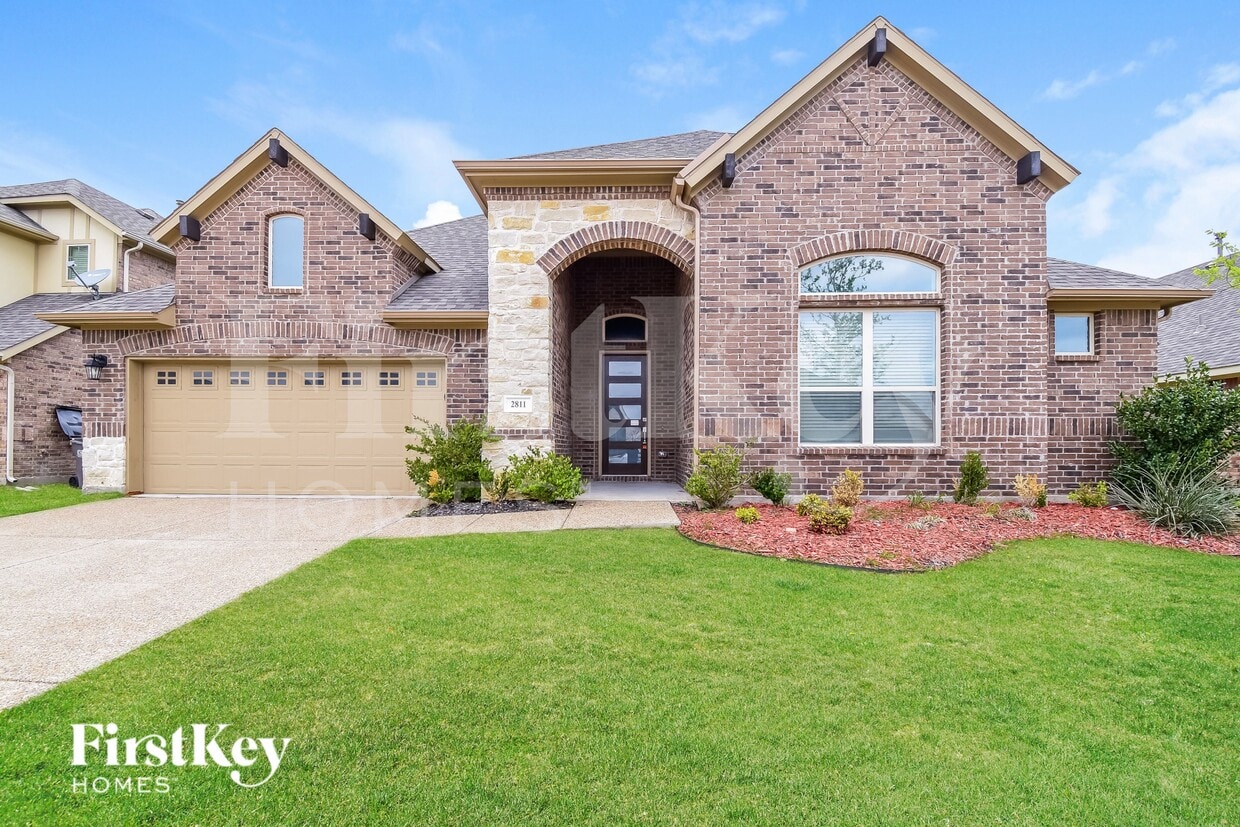 Foto principal - 2811 Winchester Ave