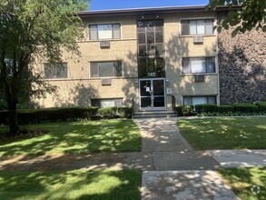 Building Photo - 109 S Elmwood Ave