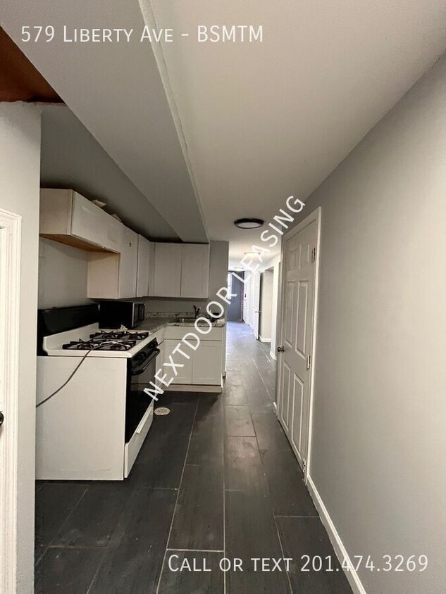 Foto principal - 579 Liberty Ave