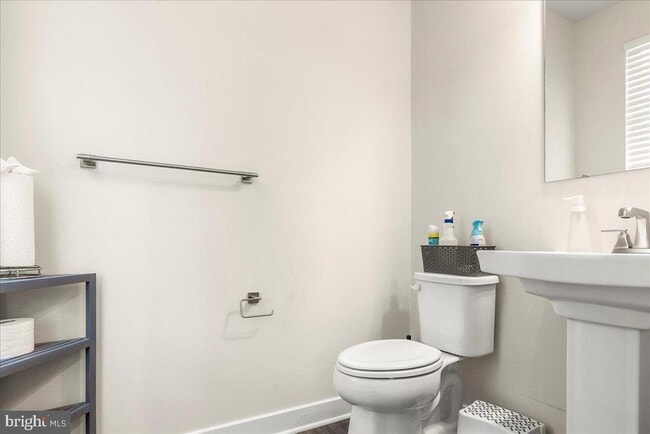 Foto del edificio - 14502 Grace Kellen Ave