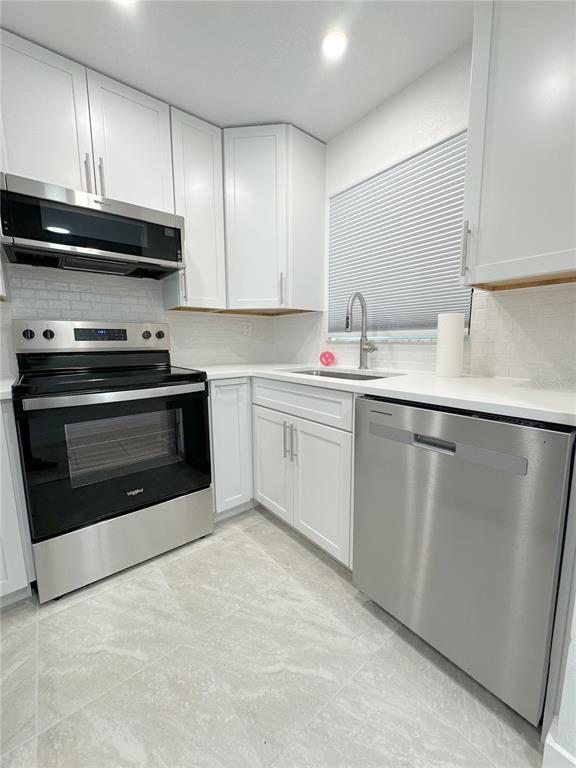 Foto del edificio - 3221 White Ibis Ct