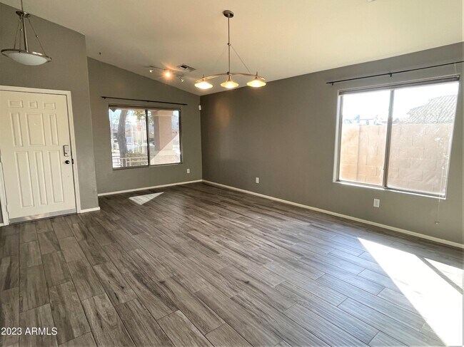 Building Photo - 13546 W Banff Ln