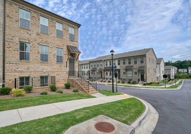 Building Photo - 4240 Hickory Pne Aly