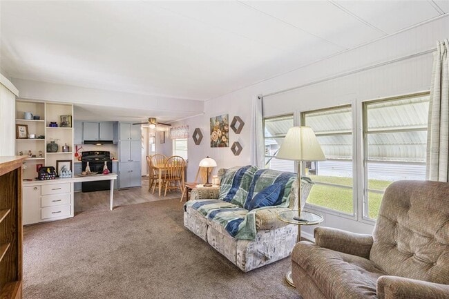 Foto del edificio - 77 Wildwood Ln