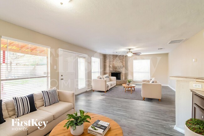 Foto del edificio - 15915 Vista Del Mar Dr