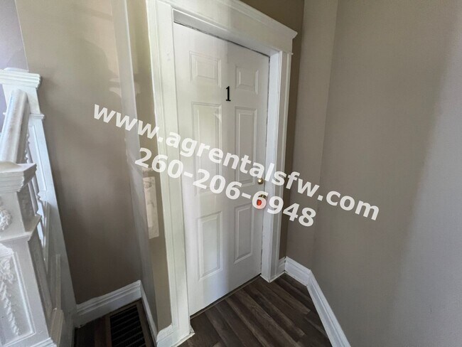 Foto del edificio - 3714 S Harrison St