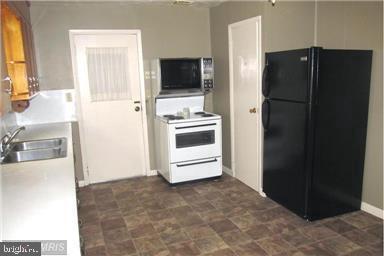 Building Photo - 2887 Etter Rd