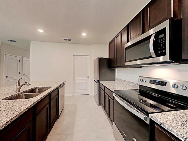 Building Photo - 3243 Logan Berry Dr