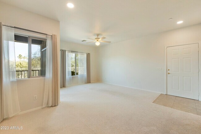 Building Photo - 12050 N Panorama Dr