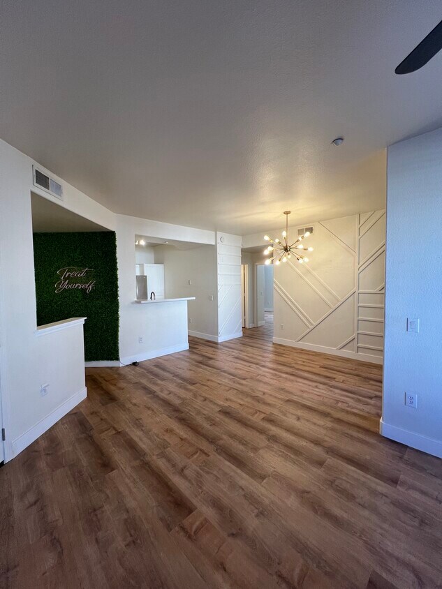 5303 N 7th St Unit 228, Phoenix, AZ 85014 Condo for Rent in Phoenix