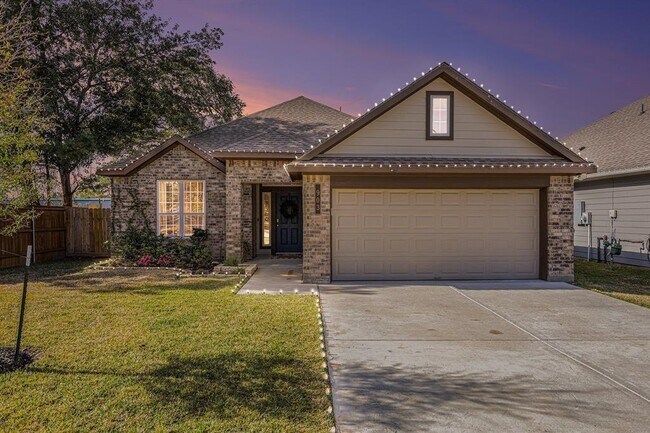 Foto del edificio - 903 Acorn Trail Pl