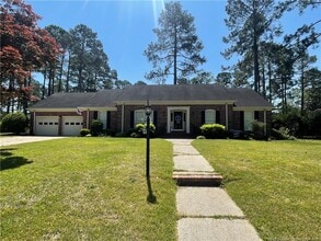 Building Photo - 309 Thorncliff Dr