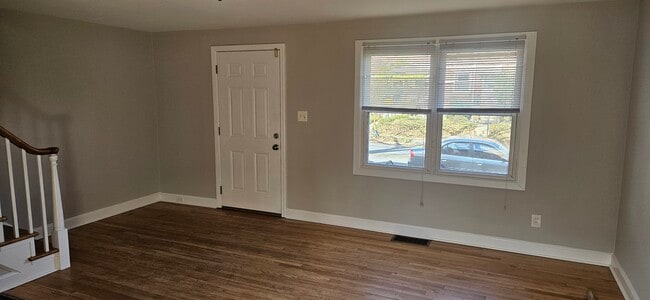 Building Photo - 534 E Frederick St