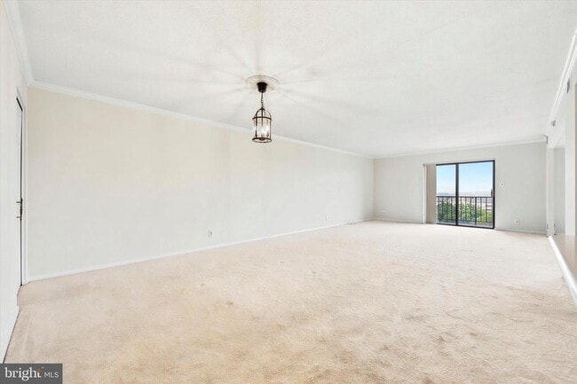 Building Photo - 21328 Valley Forge Cir