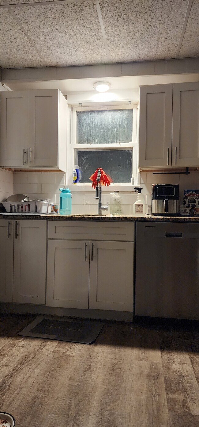 Foto del edificio - 4044 Pine St