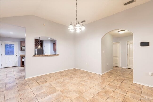 Building Photo - 3625 Prestwick St
