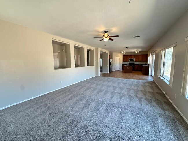 Building Photo - 9444 W Hubbell St