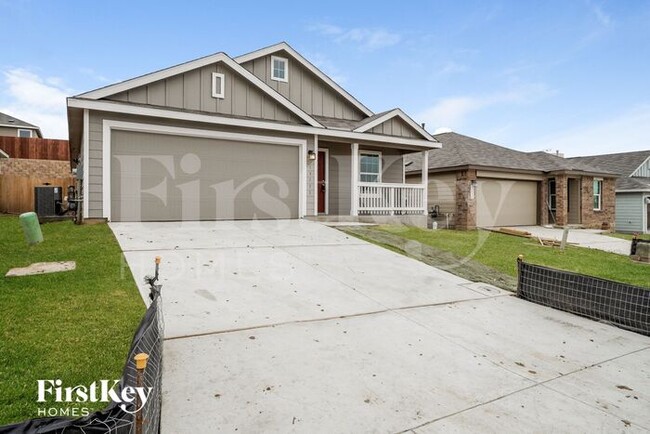 Foto del edificio - 13131 Rosemary Cove