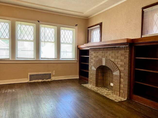 Building Photo - 4645 N 38th St