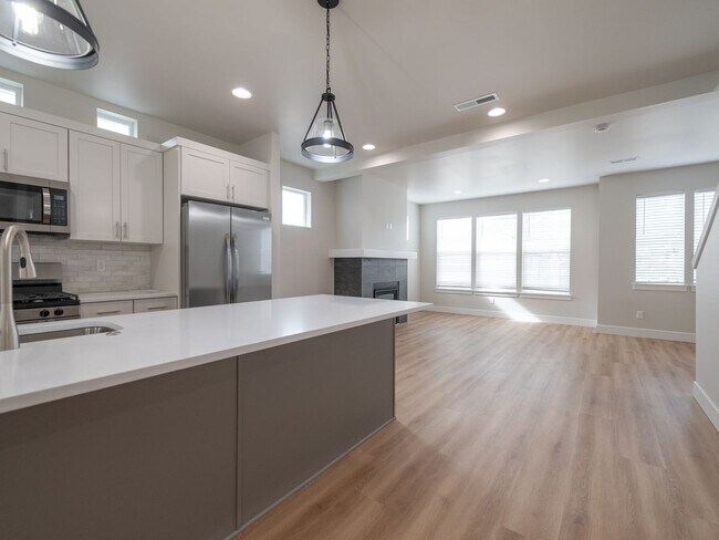 Foto del edificio - 9362 SW Eunice Ln