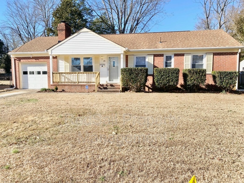 211 Cheryl Cir, Newport News, VA 23602 House for Rent in Newport News