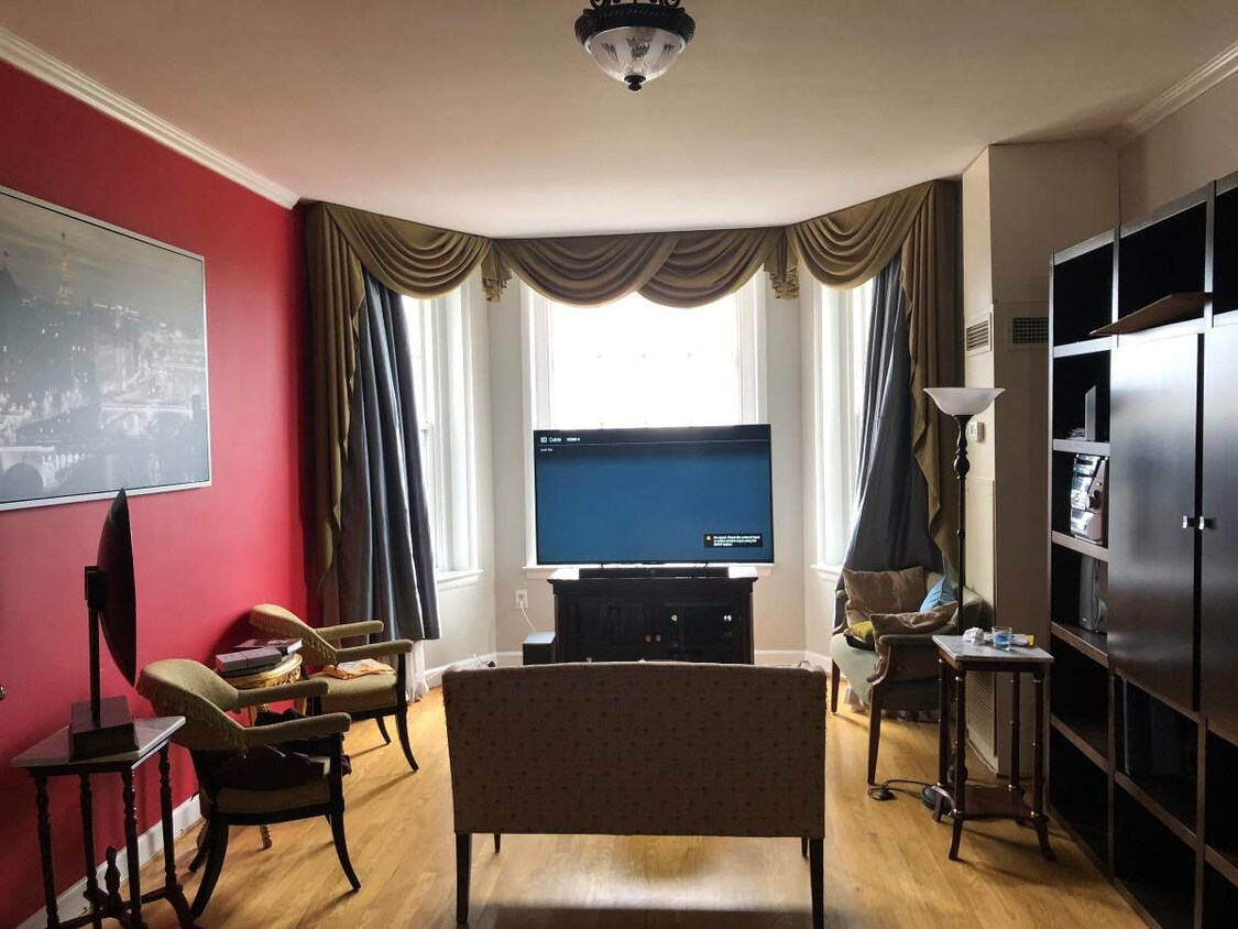 Sala de estar - 201 Massachusetts Ave NE