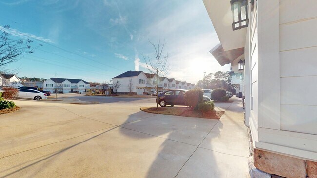 Foto del edificio - Gatewood Place Townhome