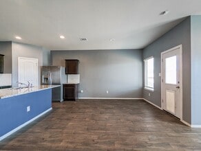 Building Photo - 14541 Montclair Way