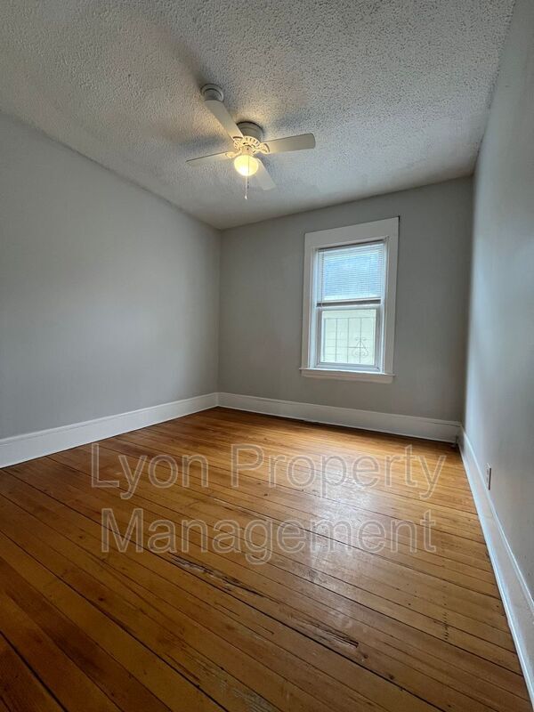 Foto del edificio - 276 Hunt St