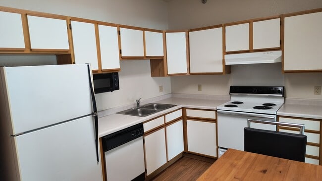 Foto del edificio - St. James Apartments