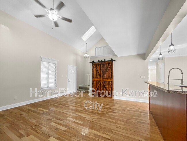 Foto del edificio - 304 NW 36th St Terrace